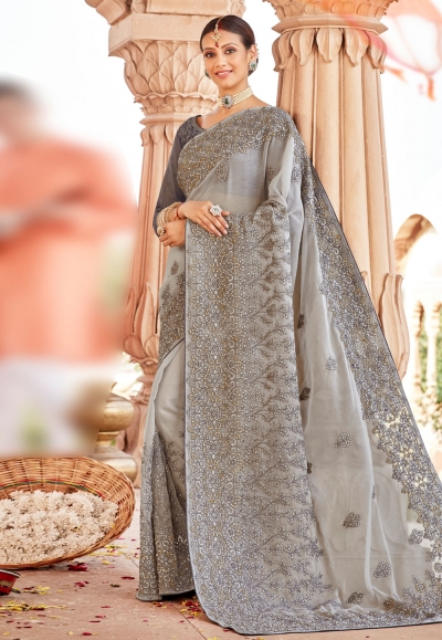 Grey georgette saree with blouse 29745