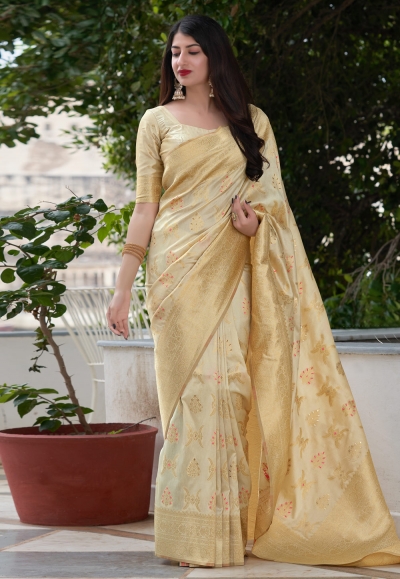 Beige banarasi festival wear saree 6008