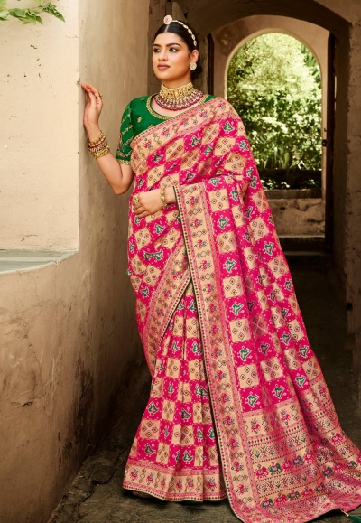 Magenta silk saree with blouse 2207