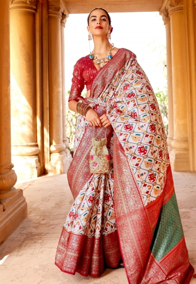 Off white silk saree with blouse 346