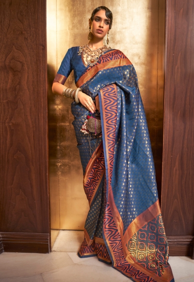 Blue silk saree with blouse 271008