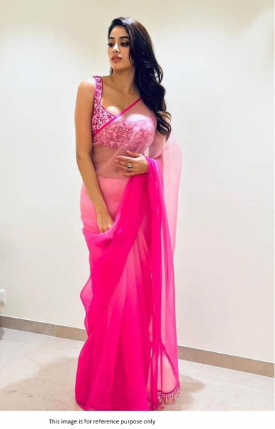 Buy Jaanvi Fashion Floral Print Bollywood Chiffon Pink Sarees Online @ Best  Price In India