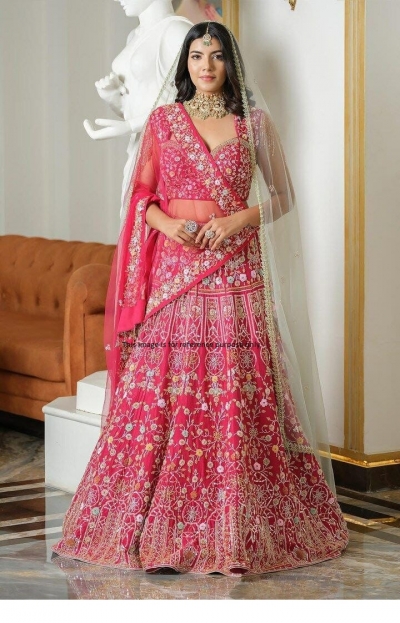 Bollywood Model Pink silk heavy wedding lehenga choli