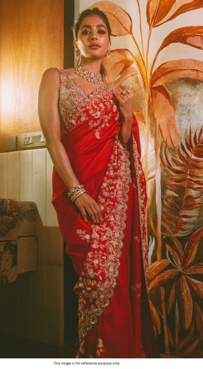 Bollywood Model Pooja hegde inspired rangoli silk embroidery saree in red