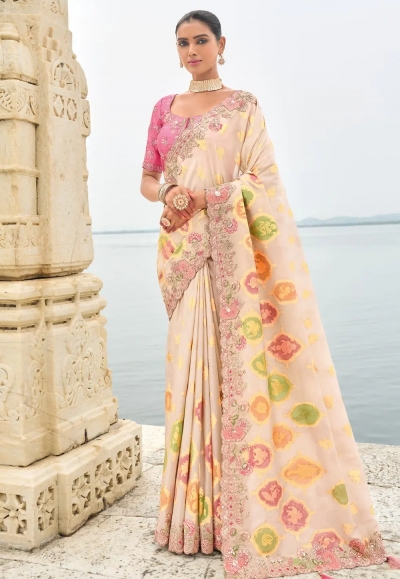 Cream silk saree with blouse 7007
