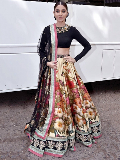 Bollywood Sabyasachi Inspired Anushka Sharma Cream floral silk bridal lehenga