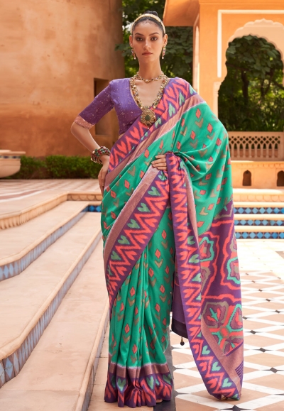 Sea green silk saree with blouse 600