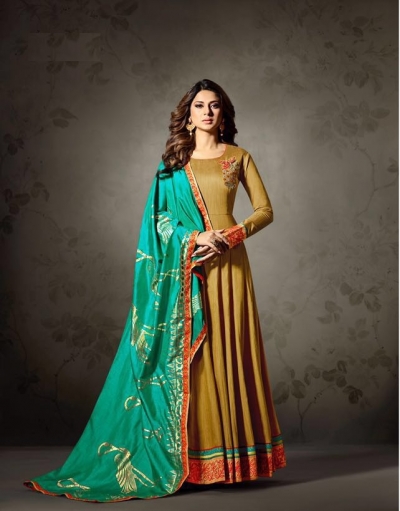 Jennifer Winget green banarasi silk anarkali