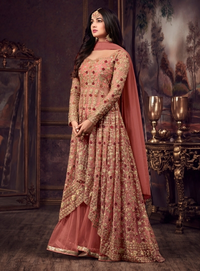 Sonal Chauhan Peach net wedding Lehenga kameez