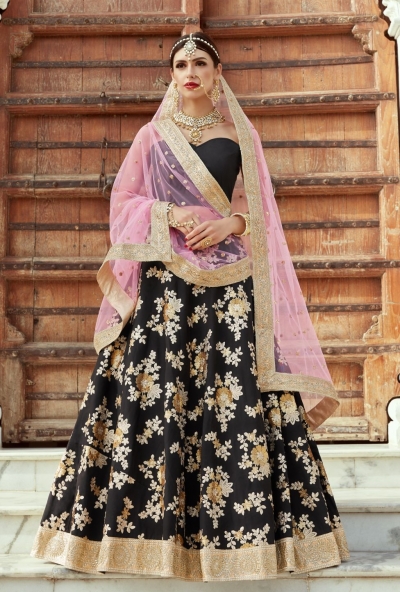 Black indian on sale dress for wedding