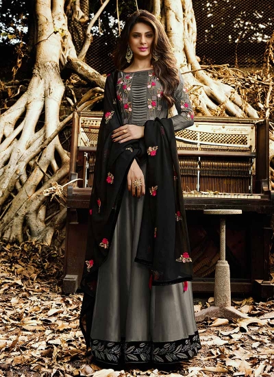 Jennifer Winget Grey Indian wedding anarkali 1129