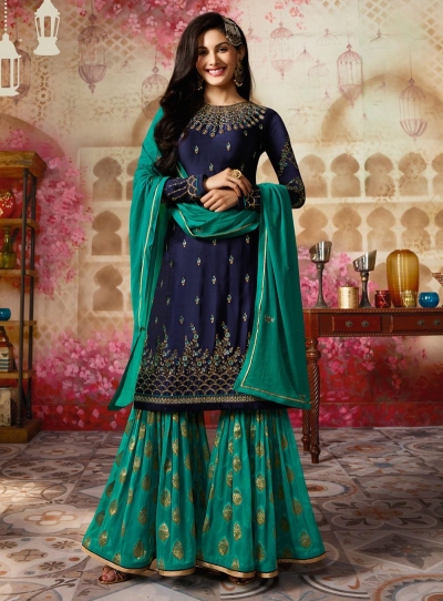 Amyra Dastur Navy blue Indian sharara style wedding suit 4011