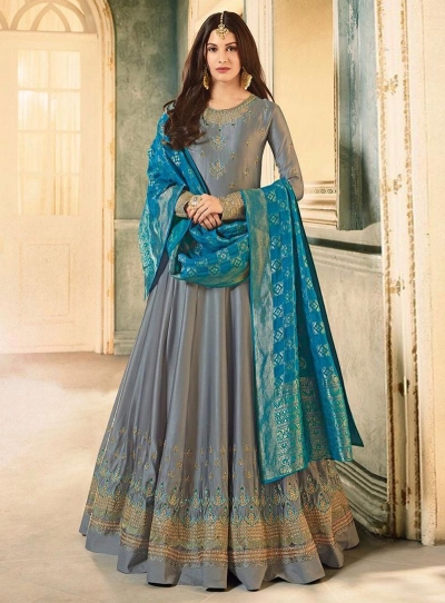 Amyra Dastur Grey color georgette wedding wear Anarkali